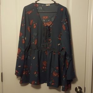 3x "eyeshadow" brand blue floral peasant top